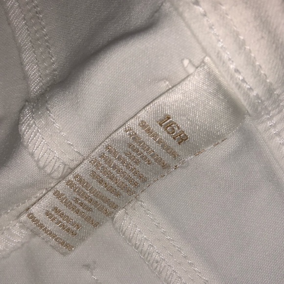 White Premium Jeans - Picture 8 of 8